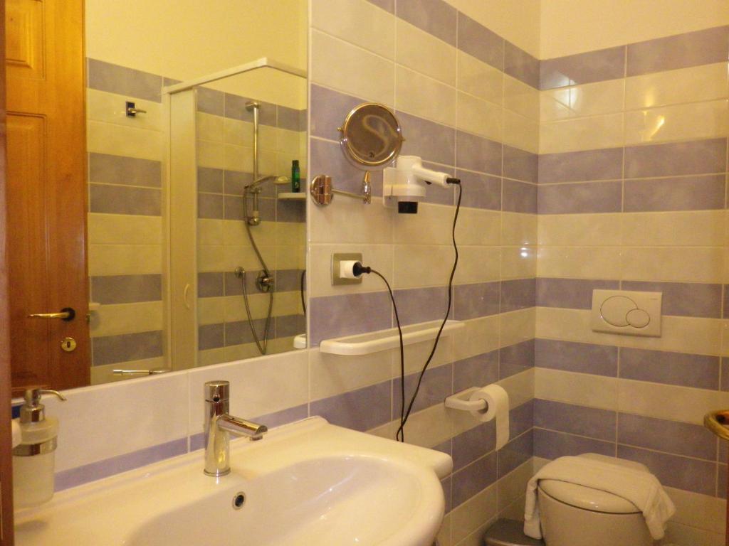 Elisart Guest House Alghero Phòng bức ảnh