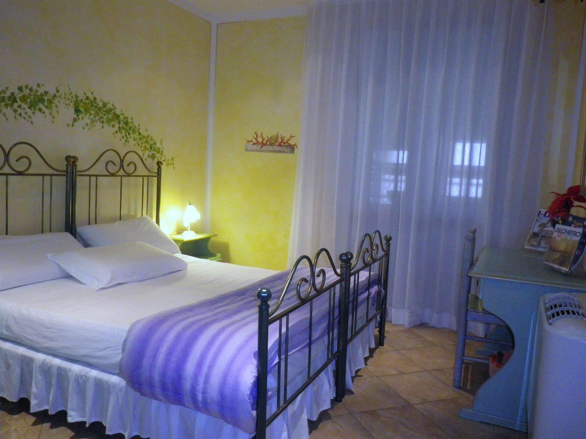 Elisart Guest House Alghero Ngoại thất bức ảnh