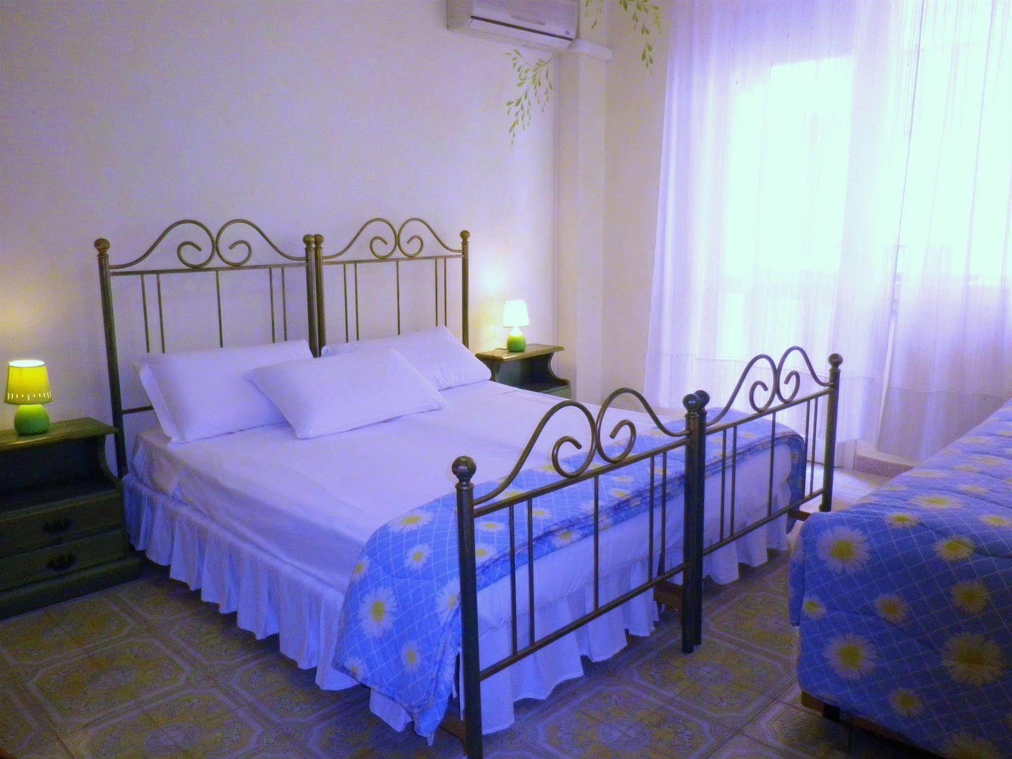 Elisart Guest House Alghero Ngoại thất bức ảnh